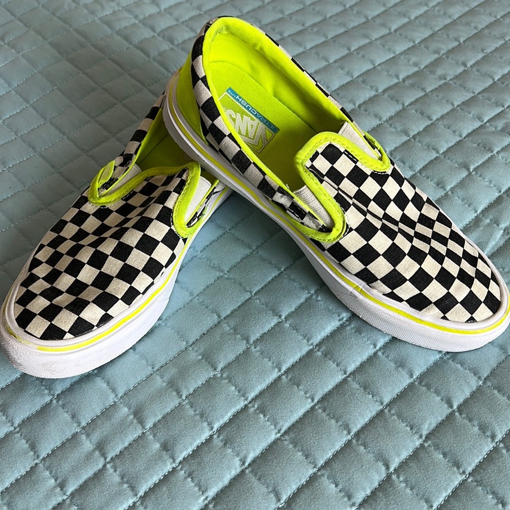 Vans Slide On Casual Shoes (size: 3K)